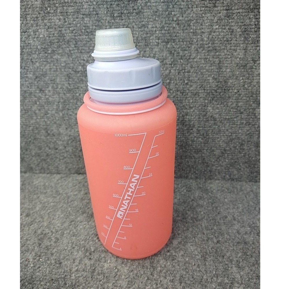 Nathan Water Bottle Unisex 32oz Pink BPA-Free Squeeze Sport Hydration